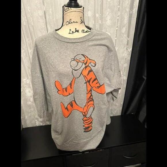 Disney Tops - Disney Tigger Graphic Tee - Gray